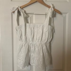 American eagle eyelet tank top. Like new.